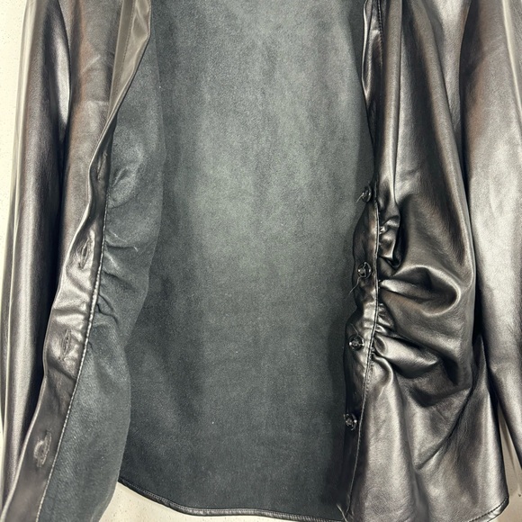 Zara Faux Leather Vegan Leather Button Down Blouse Top Size XL - Picture 2 of 11